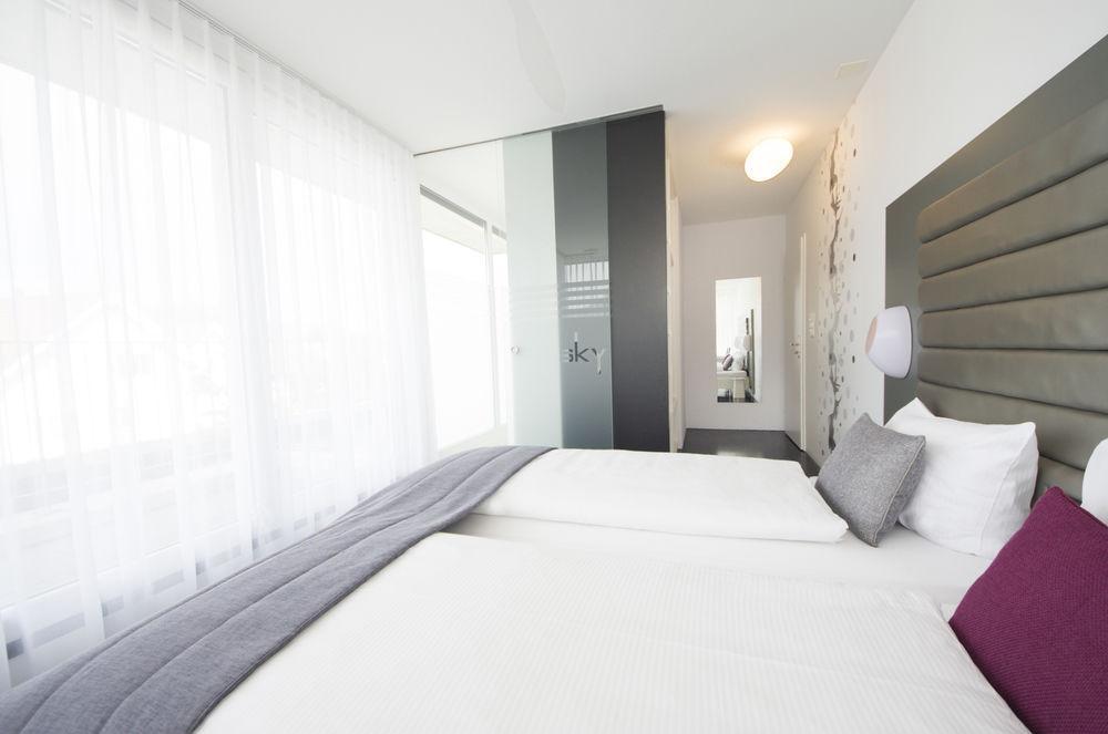 Sky Design Motel Kriessern Buitenkant foto